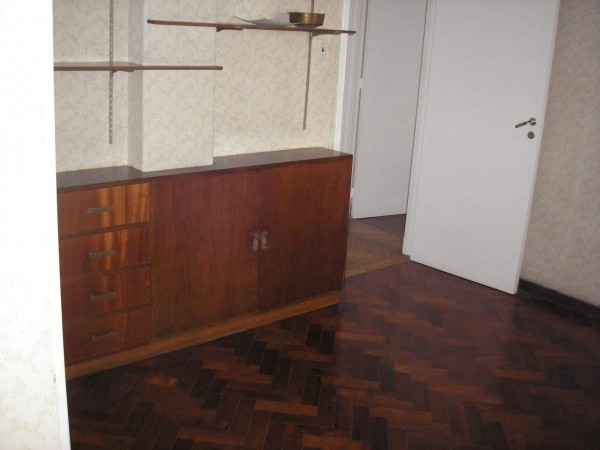 Venta Semipiso 4 Ambientes con Balcon en Av. Diaz Velez 4100 Almagro 