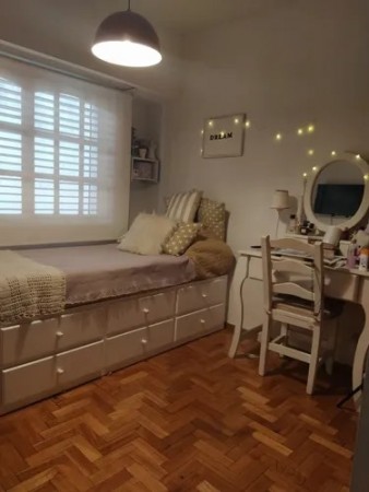Hermosa Casa 5 Amb con Jardin en Parque Chacabuco