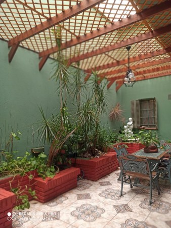 Retasado Casa Lote Propio 7 Amb - Dep de Servicio- Cochera - Patio - Terraza