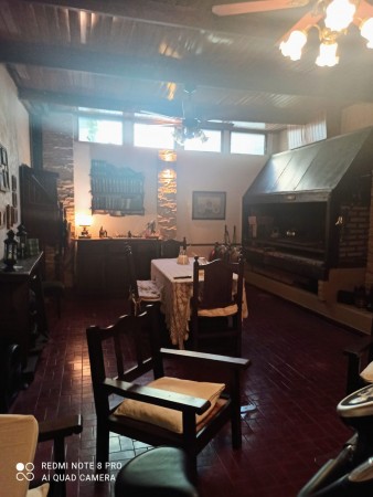 Retasado Casa Lote Propio 7 Amb - Dep de Servicio- Cochera - Patio - Terraza