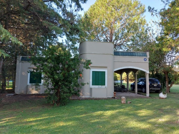 Venta Casa Quinta 3 Amb con Pileta en Paraje El Pato, Berazategui