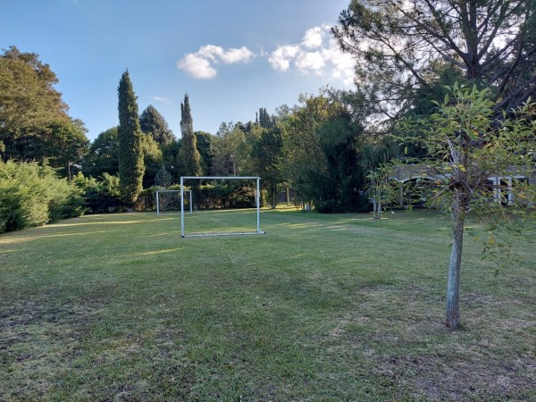 Venta Casa Quinta 3 Amb con Pileta en Paraje El Pato, Berazategui