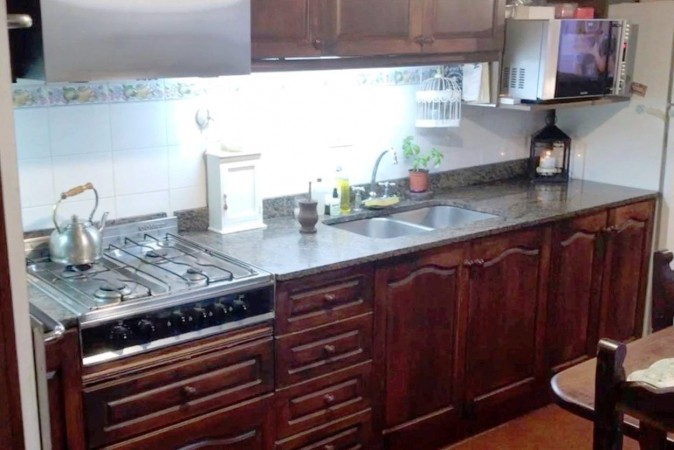 Hermosa Casa 5 Amb con Jardin en Parque Chacabuco
