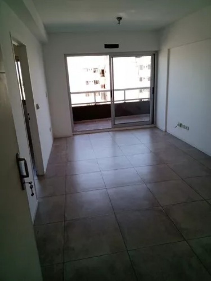 Venta Departamento 2 Amb con Balcon en Marcos Sastre 2800 Villa del Parque