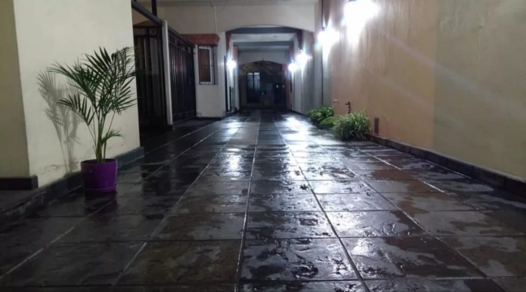 Venta PH Triplex 3 Amb Sin Expensas Con Terraza y Quincho En Flores