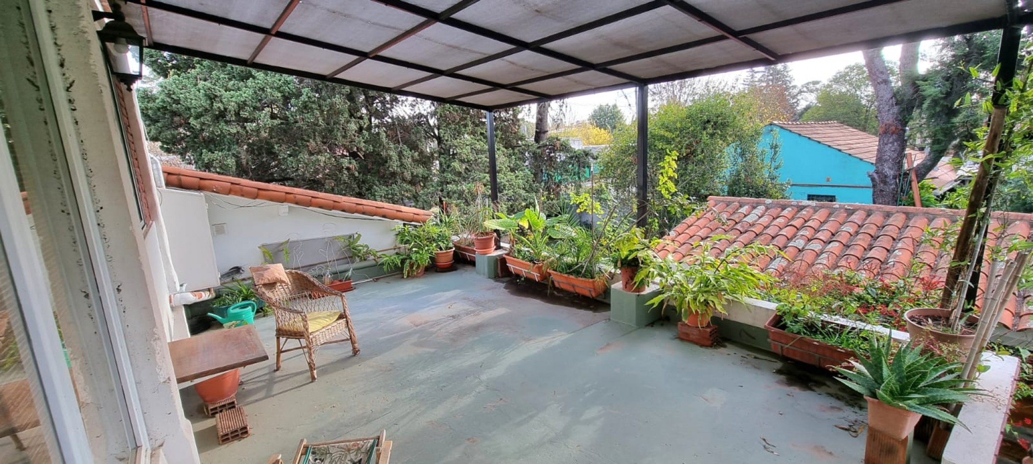 Venta Casa 4 Amb Con Jardin, Quincho y Terraza En Paso Del Rey