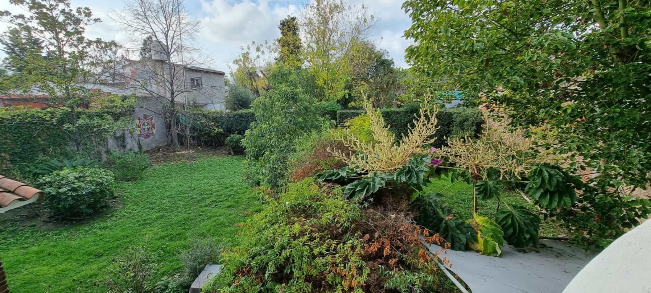 Venta Casa 4 Amb Con Jardin, Quincho y Terraza En Paso Del Rey