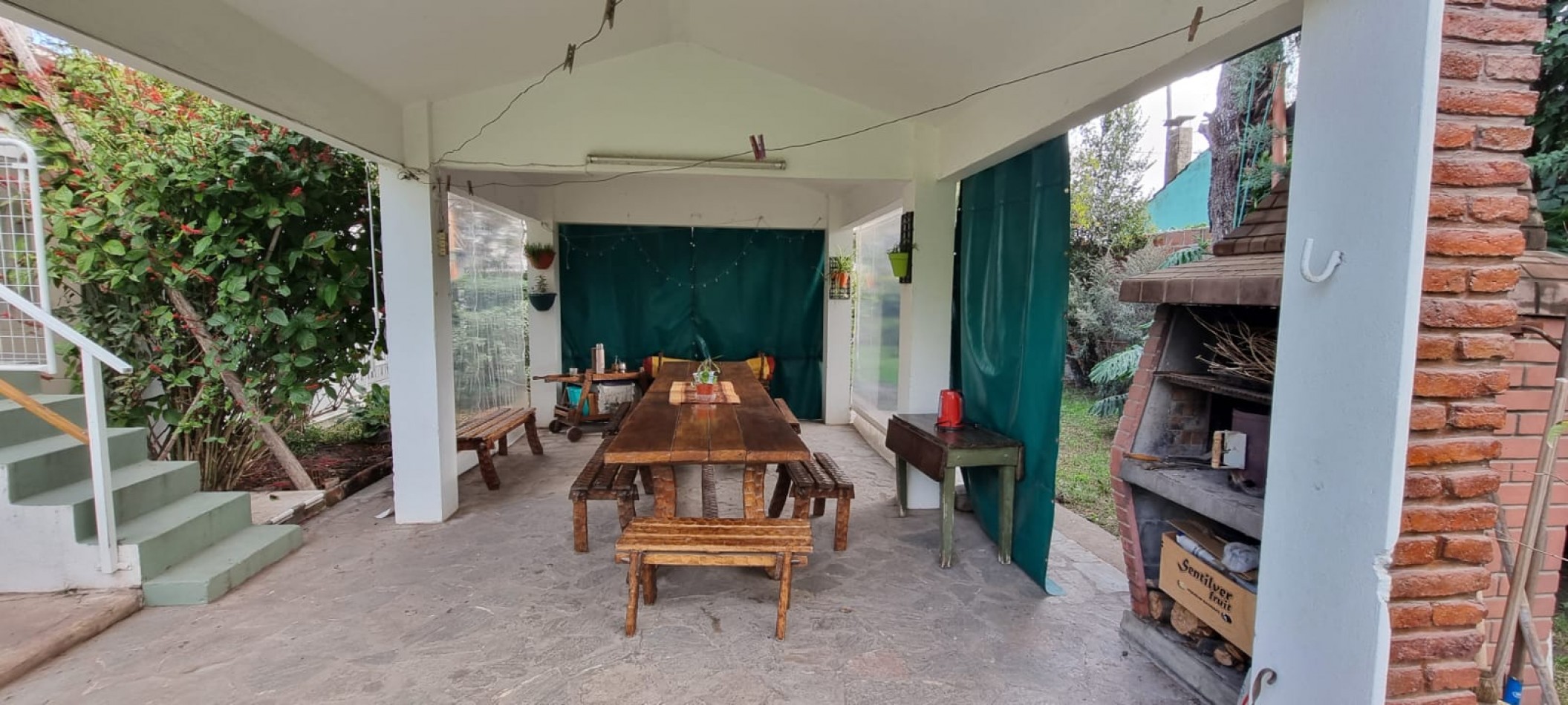 Venta Casa 4 Amb Con Jardin, Quincho y Terraza En Paso Del Rey