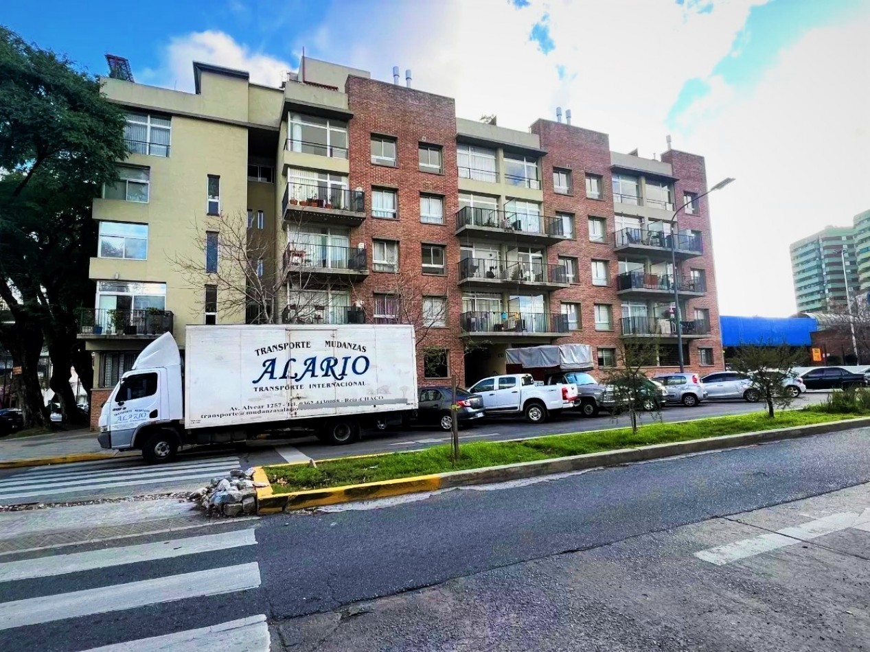 Venta Depto 4 Amb Triplex Amueblado C/ Terraza, Dos Cocheras Y Amenities En Villa Urquiza