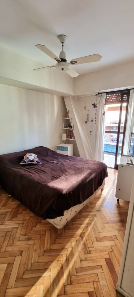 Venta Depto 7 Amb C/ Balcon y Cochera En Villa Crespo
