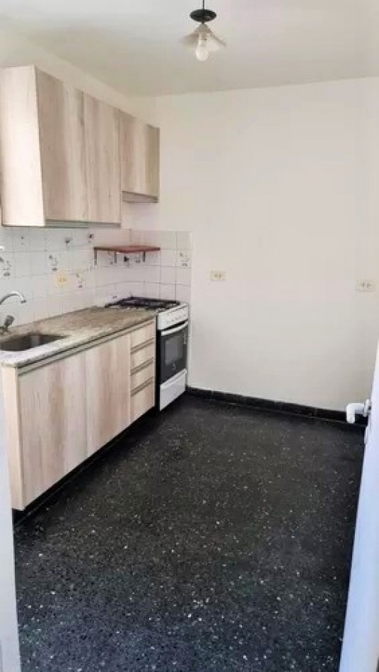 Venta Depto 2 Amb Jose Cubas, Villa Devoto
