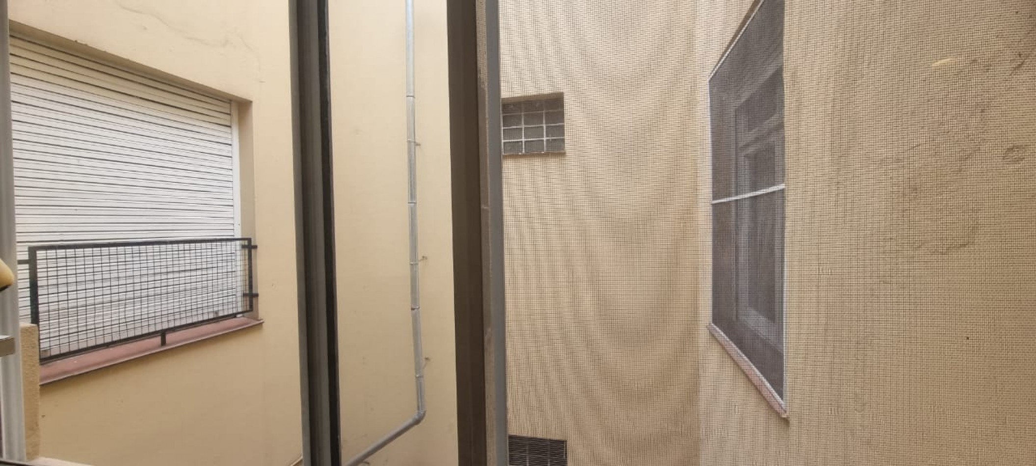 Venta departamento 3 ambientes en Av. Avellaneda 2400 Flores