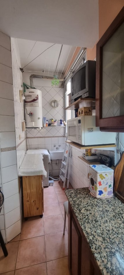 Venta departamento 3 ambientes en Av. Avellaneda 2400 Flores
