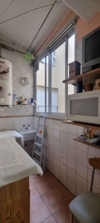 Venta departamento 3 ambientes en Av. Avellaneda 2400 Flores