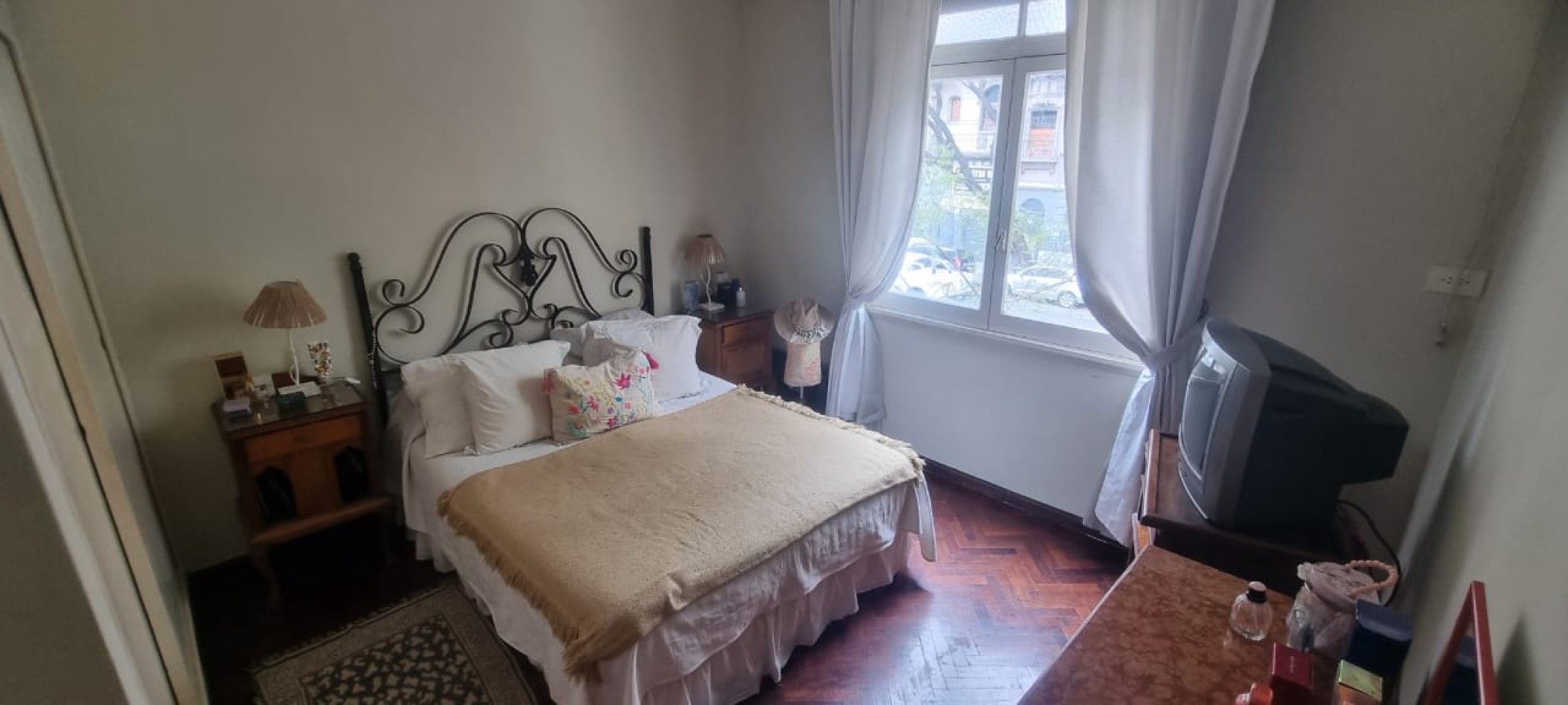Venta departamento 3 ambientes en Av. Avellaneda 2400 Flores