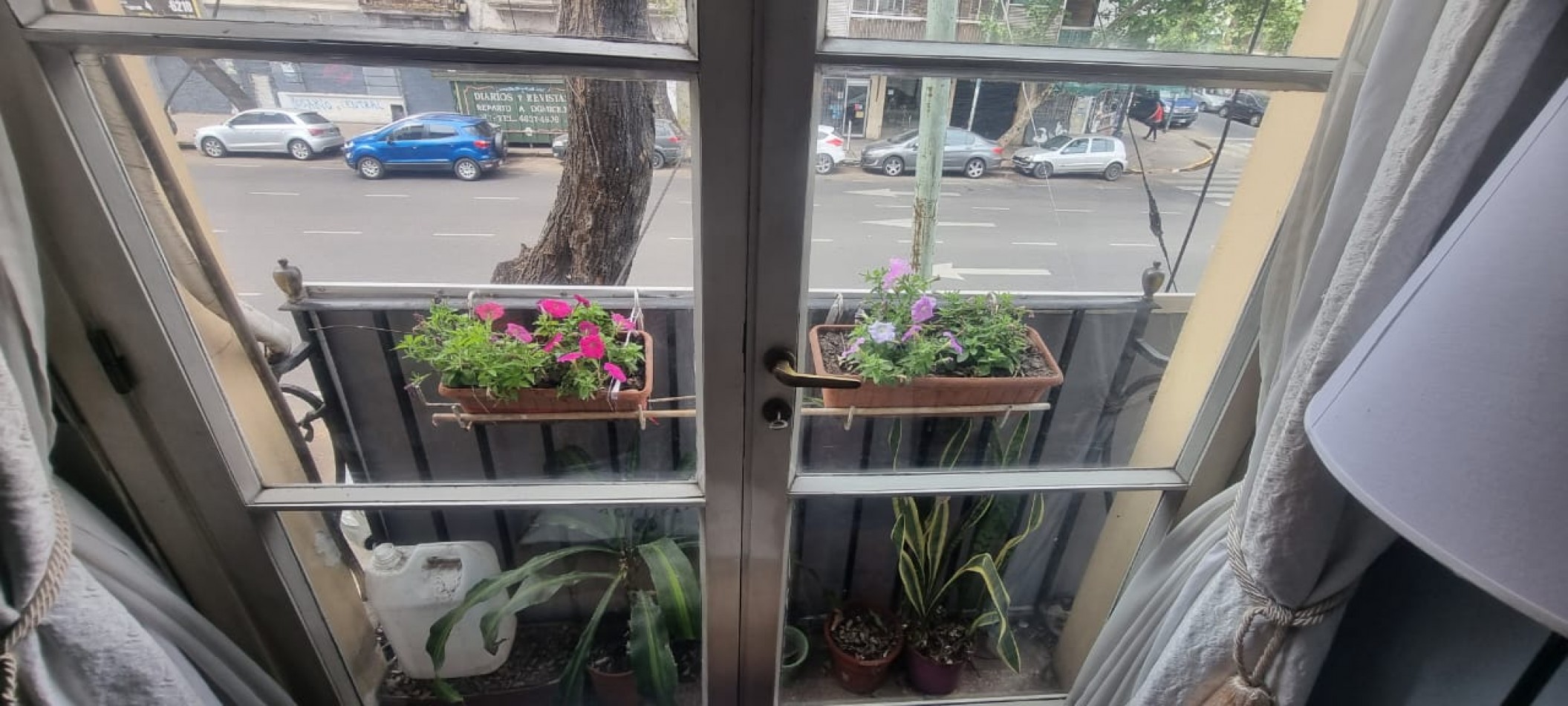 Venta departamento 3 ambientes en Av. Avellaneda 2400 Flores
