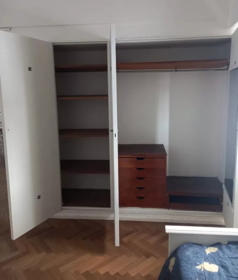 Venta depto 4 amb con balcon corrido en Juan B Justo 5400, Villa Gral Mitre.
