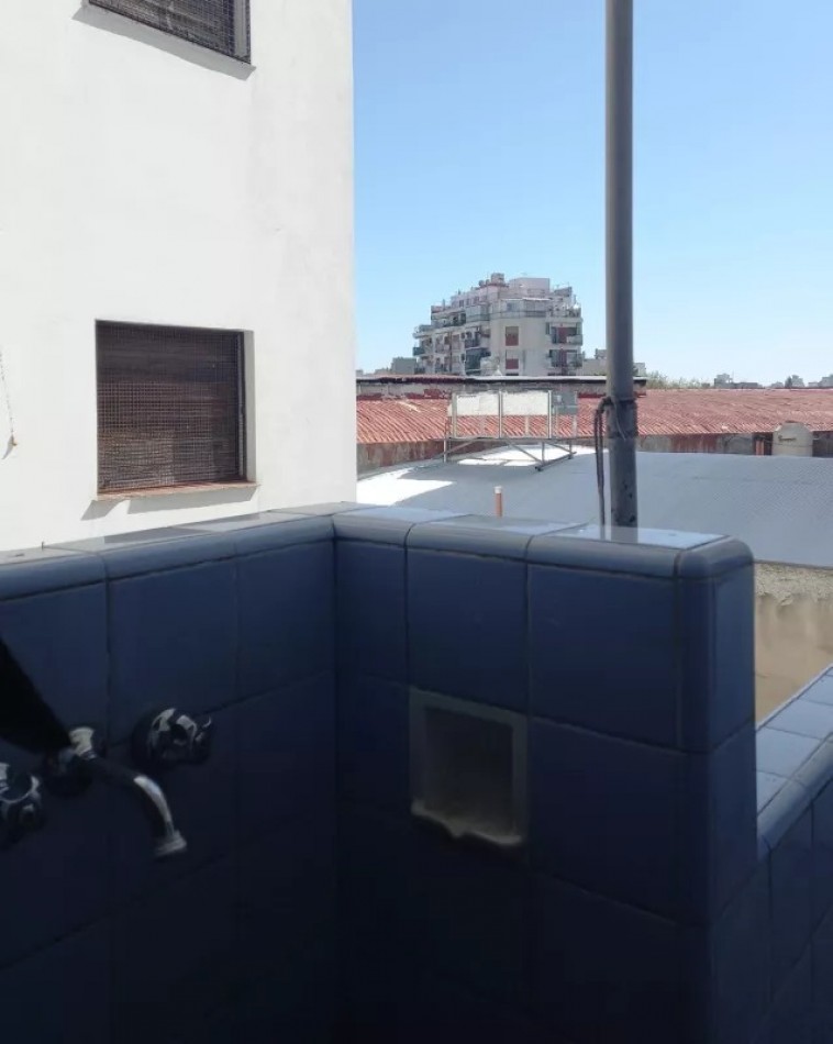 Venta depto 4 amb con balcon corrido en Juan B Justo 5400, Villa Gral Mitre.