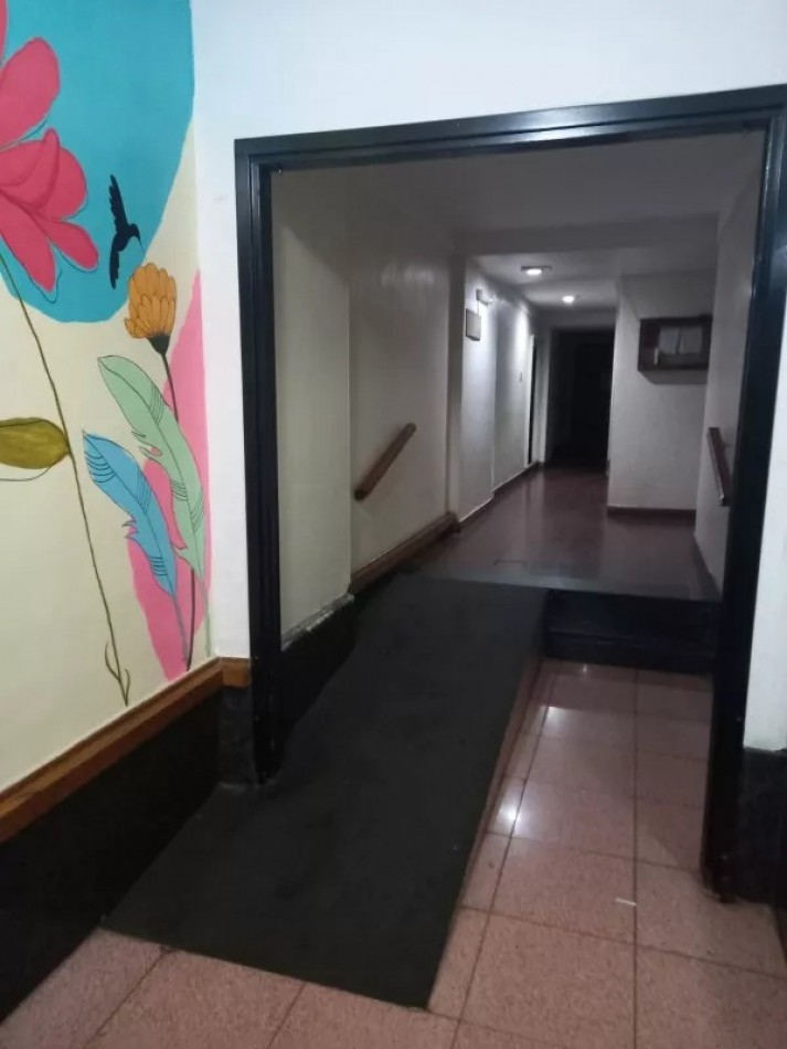 Venta depto 4 amb con balcon corrido en Juan B Justo 5400, Villa Gral Mitre.
