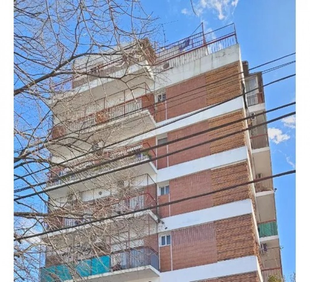 Venta dpto 2 amb luminoso en Mercedes 600, en Floresta
