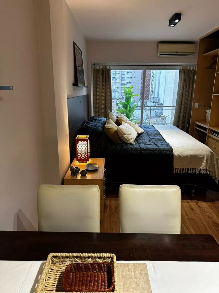 Venta monoambiente en Av. Avellaneda 100, Caballito.