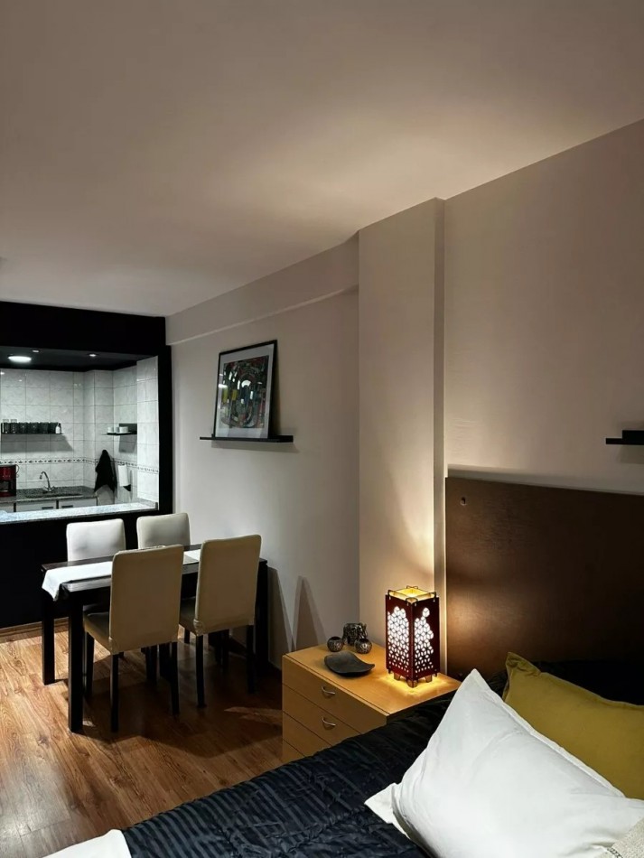 Venta monoambiente en Av. Avellaneda 100, Caballito.
