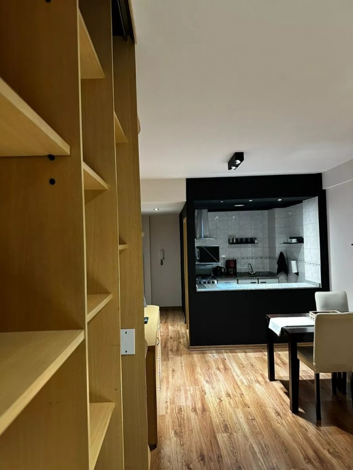 Venta monoambiente en Av. Avellaneda 100, Caballito.