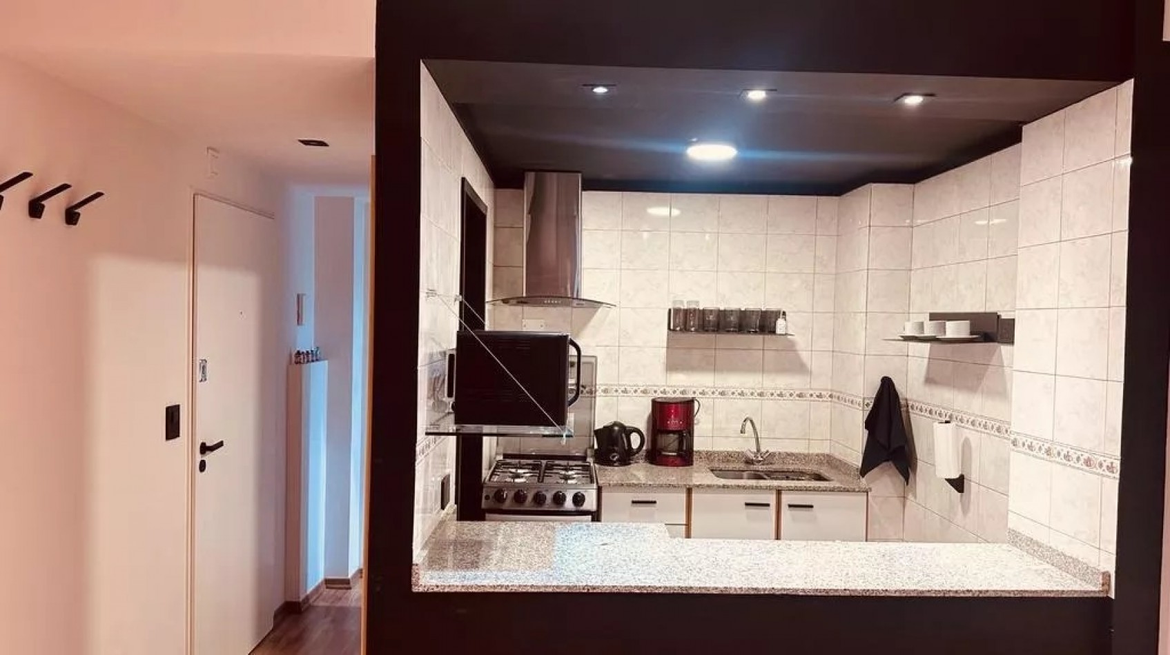 Venta monoambiente en Av. Avellaneda 100, Caballito.