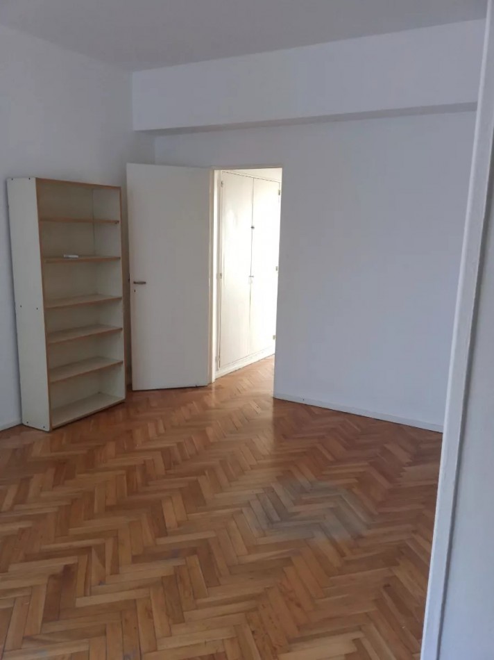 VENTA Depto 2 amb con balcon en M. T. de Alvear 2000, Recoleta