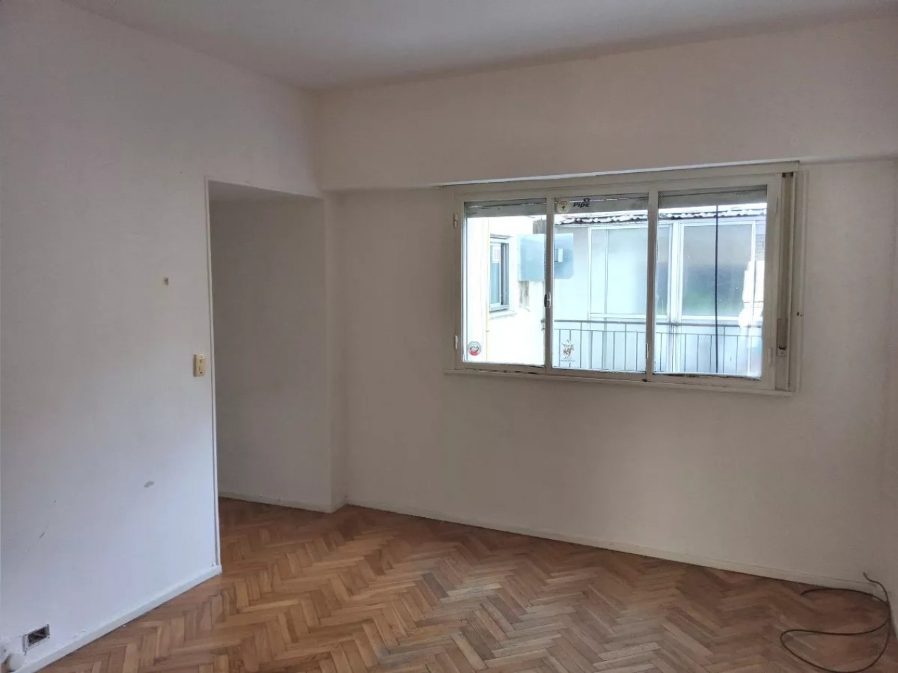 VENTA Depto 2 amb con balcon en M. T. de Alvear 2000, Recoleta