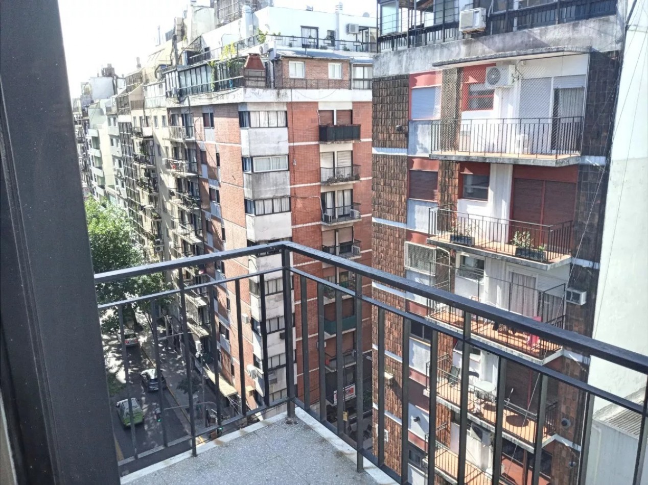 VENTA Depto 2 amb con balcon en M. T. de Alvear 2000, Recoleta
