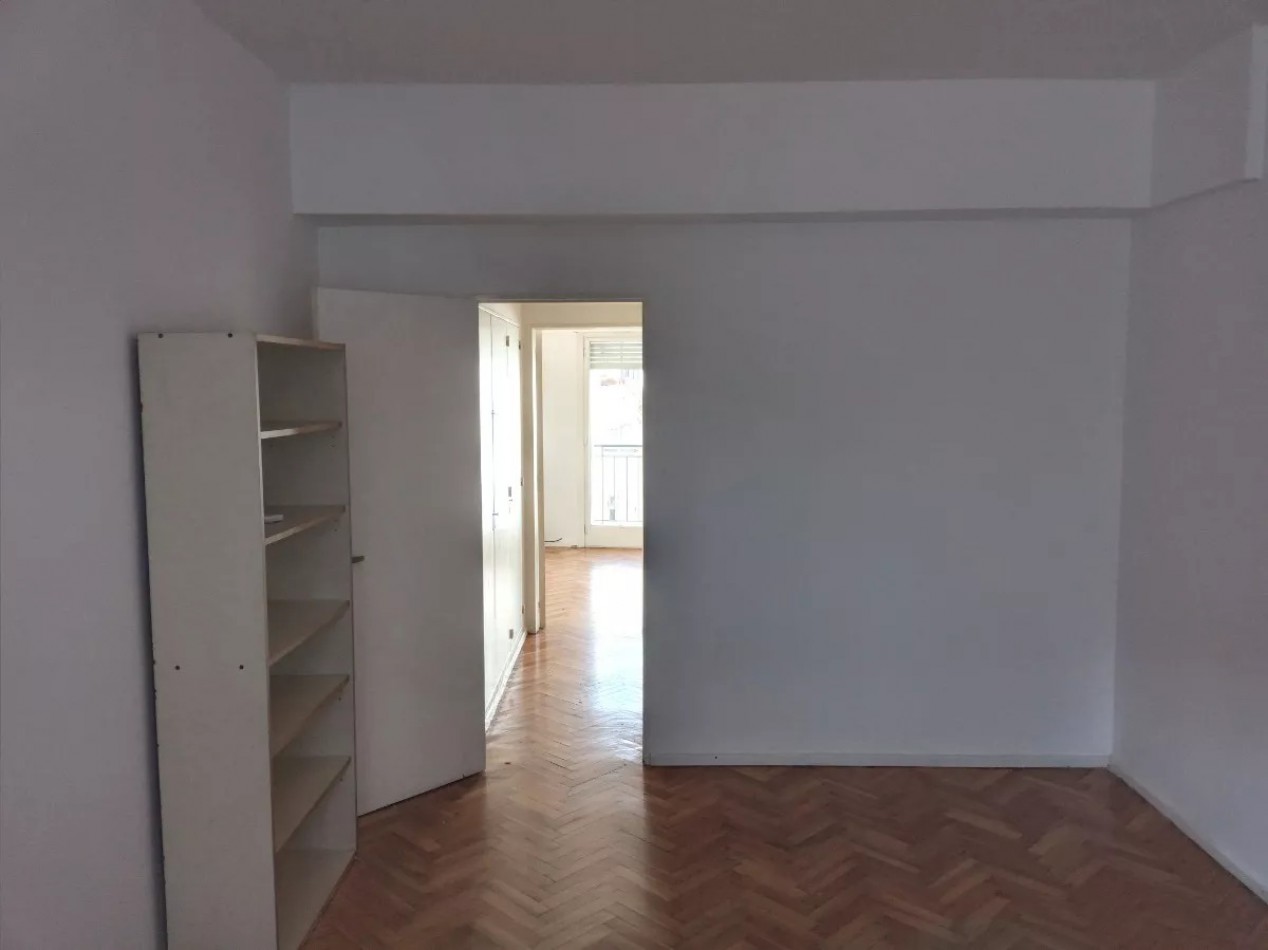 VENTA Depto 2 amb con balcon en M. T. de Alvear 2000, Recoleta