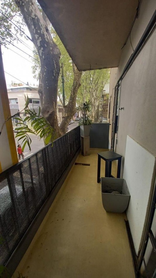 Venta PH 3 ambientes reciclado a nuevo con balcon en Palermo.