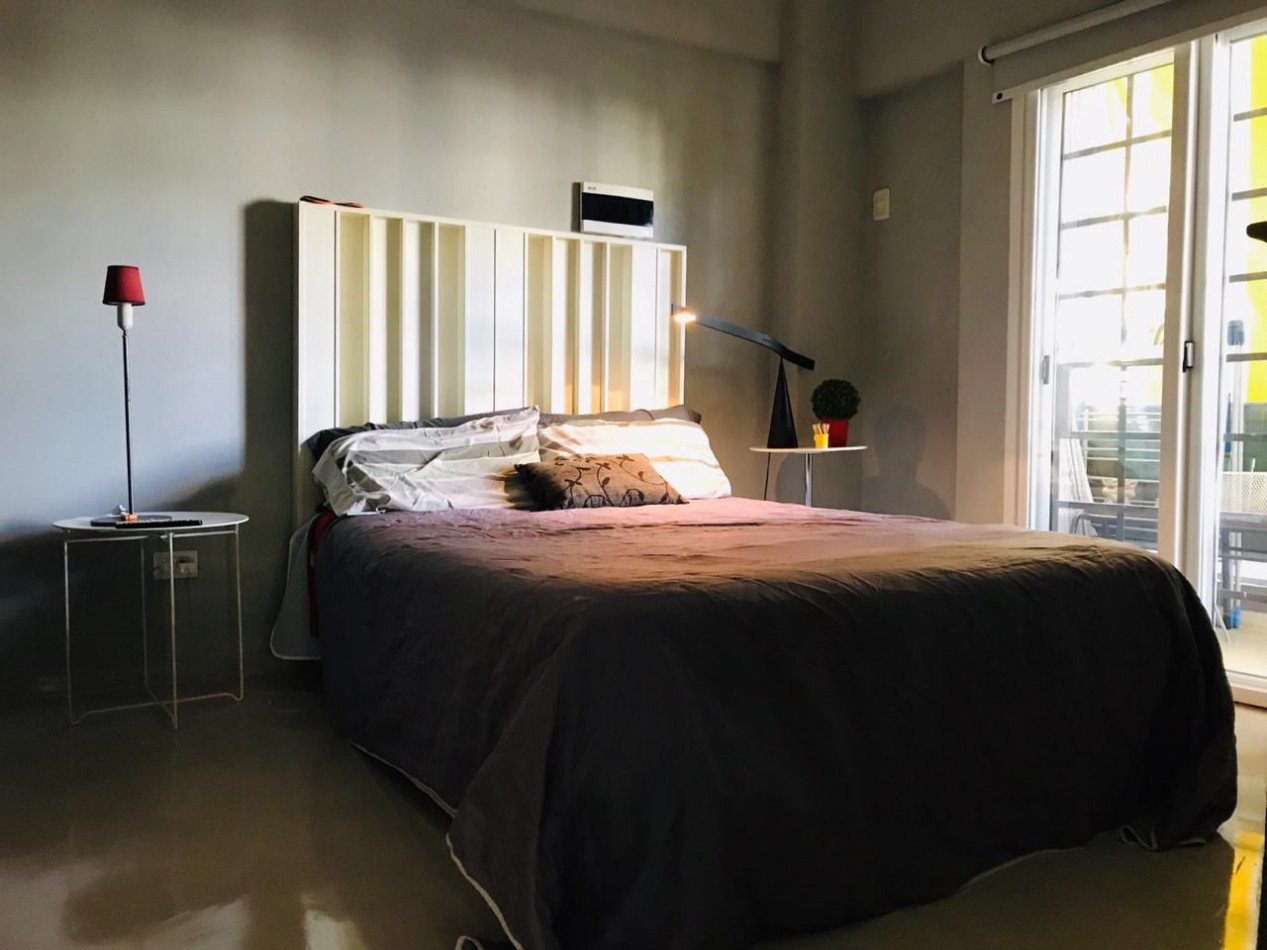 Venta PH 3 ambientes reciclado a nuevo con balcon en Palermo.