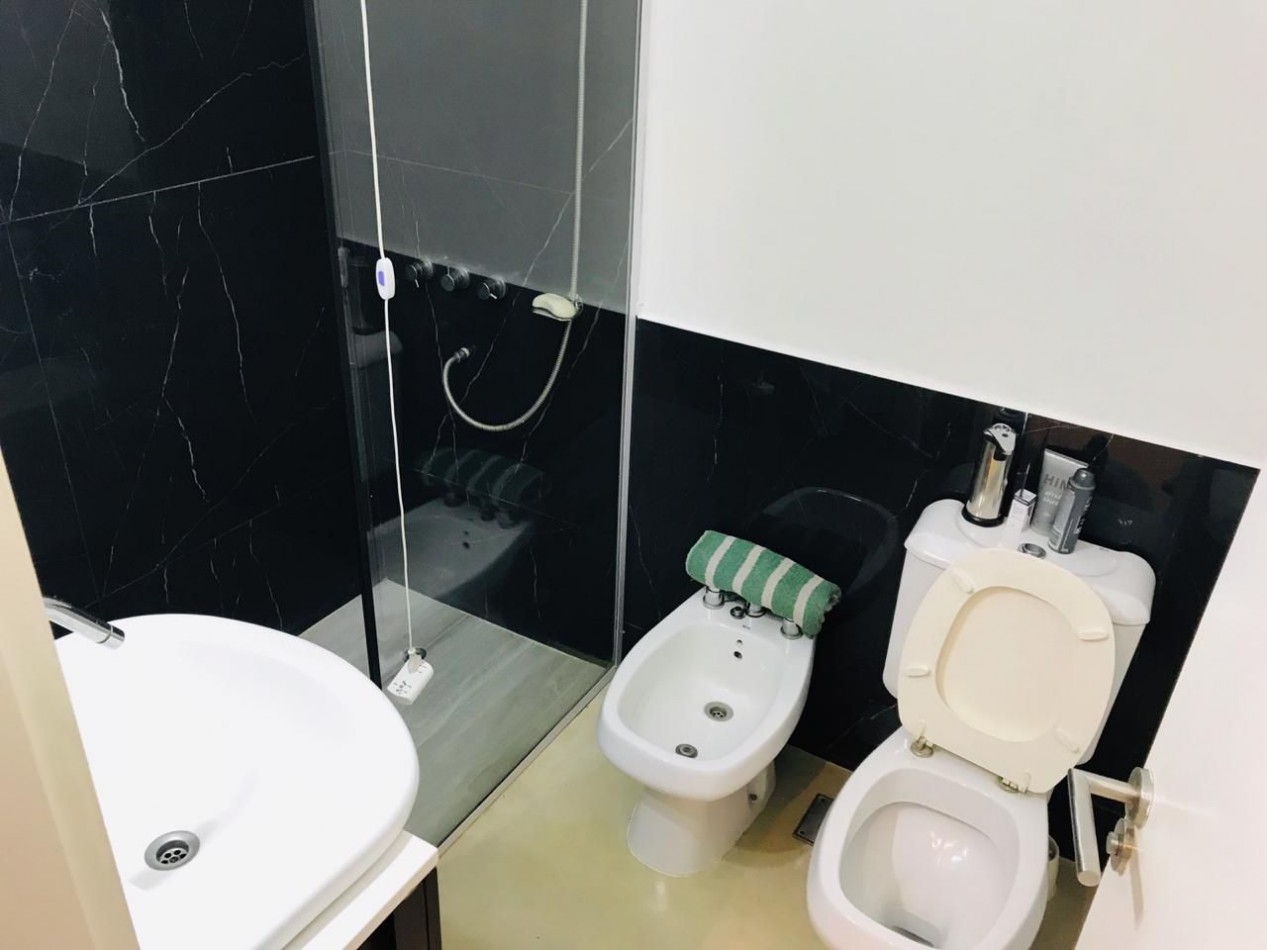 Venta PH 3 ambientes reciclado a nuevo con balcon en Palermo.