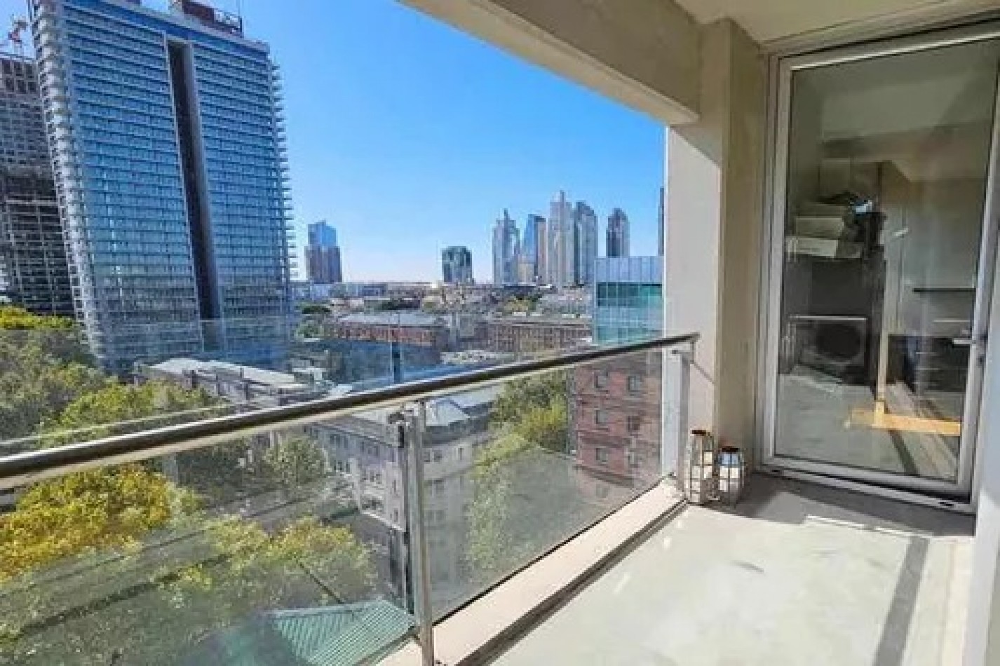Depto 2 amb con balcon, pileta y mas en Azopardo 700, San Telmo