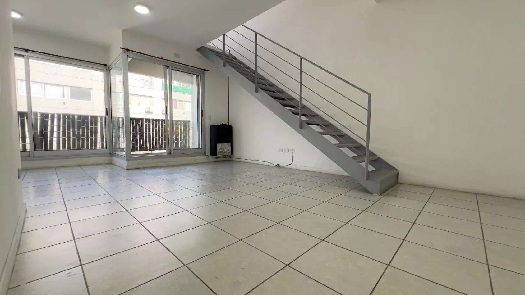 Duplex 3 amb con balcon en Mafalda 800, Barracas