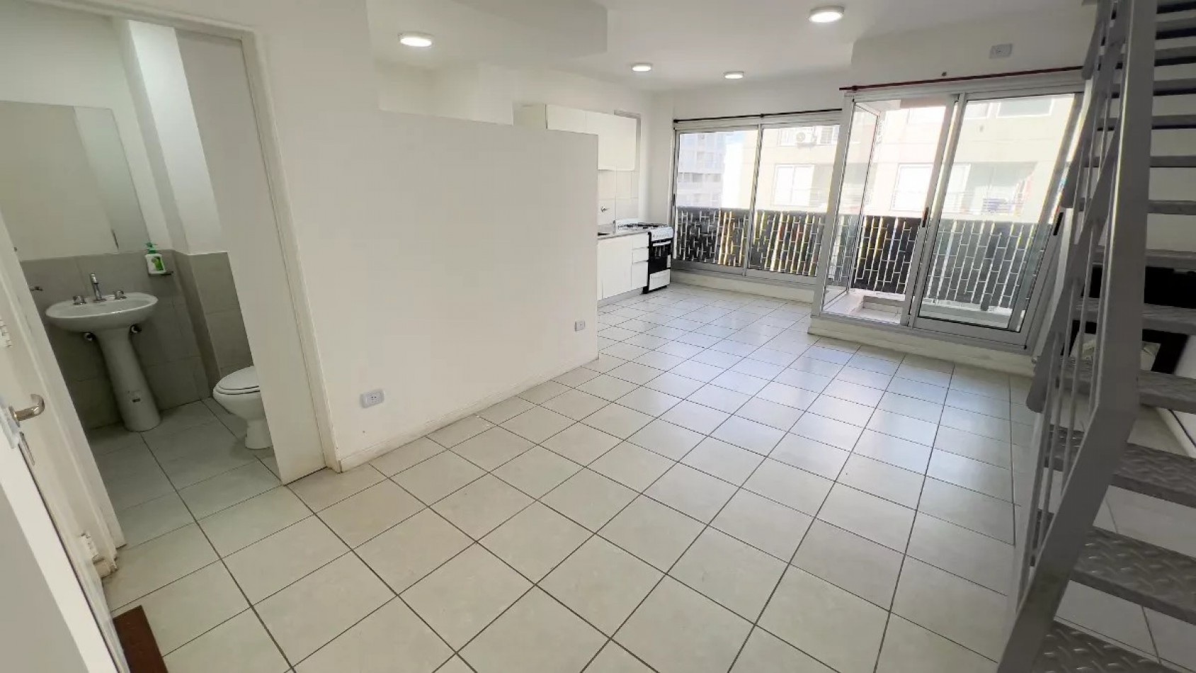 Duplex 3 amb con balcon en Mafalda 800, Barracas
