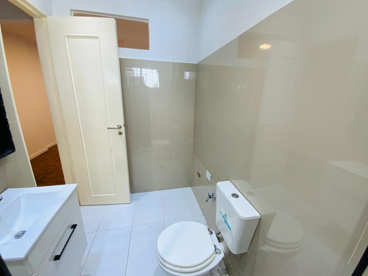 Venta monoambiente con patio refaccionado en Marcelo Torcuato De Alvear 900, Retiro