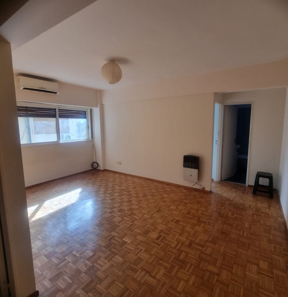 Venta departamento 2 ambientes en Garcia Lorca 400, Caballito