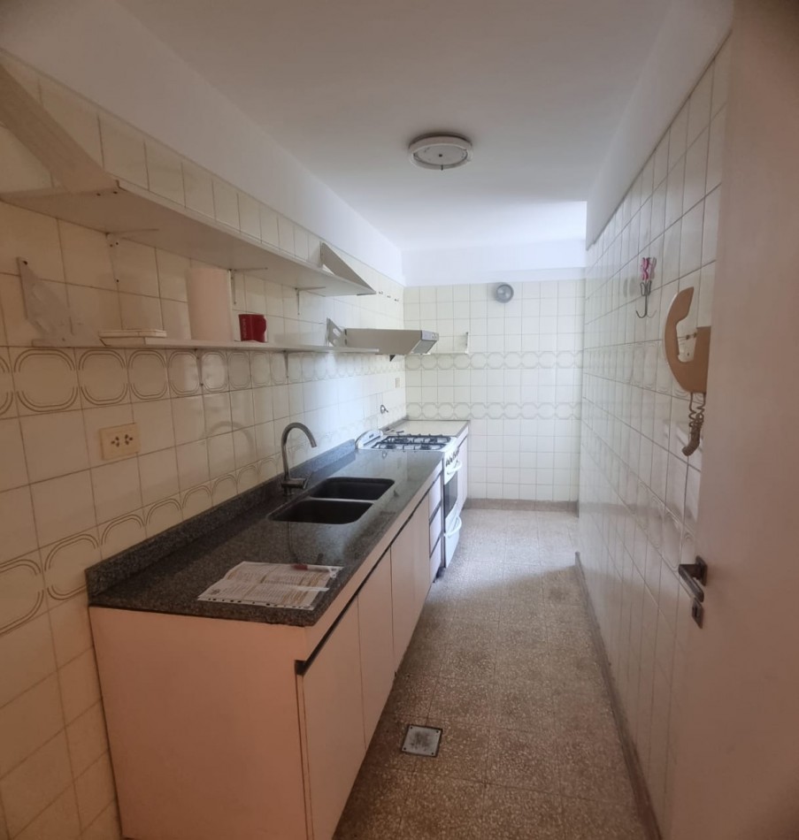 Venta departamento 2 ambientes en Garcia Lorca 400, Caballito