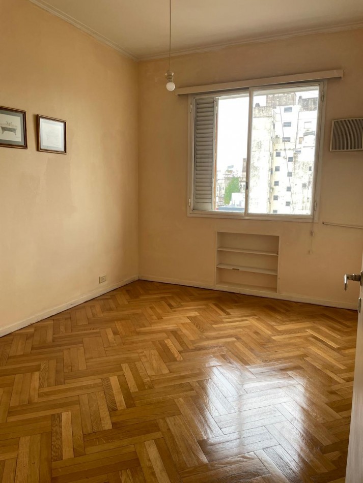 Venta departamento 3 ambientes con balcon en Carlos Calvo 1200, Constitucion