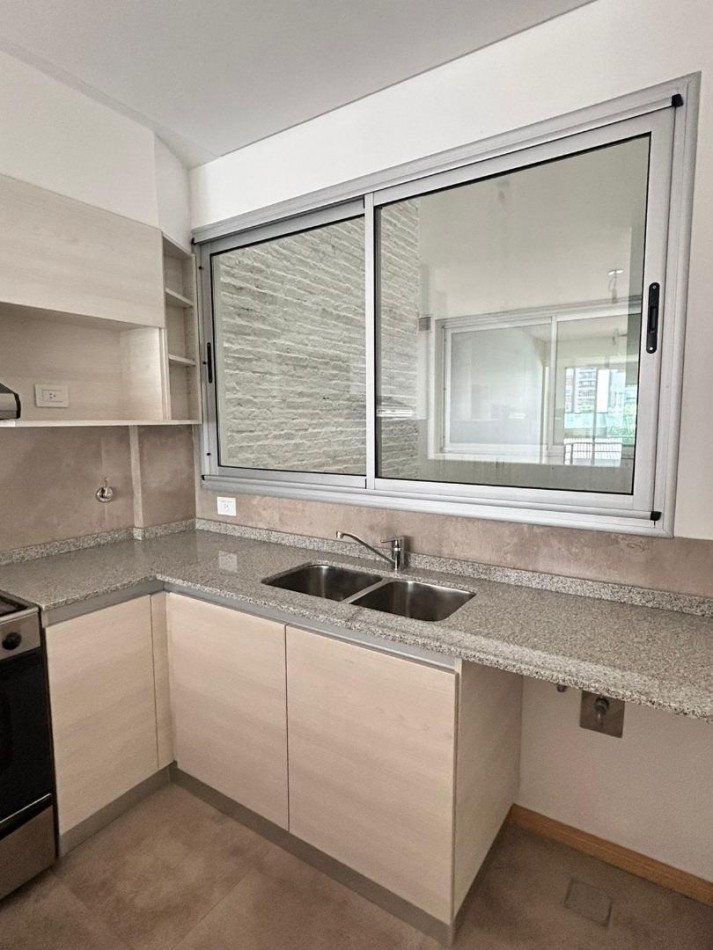 Venta depto 2 amb con balcon en G. de Laferrere 1100, Parque Chacabuco