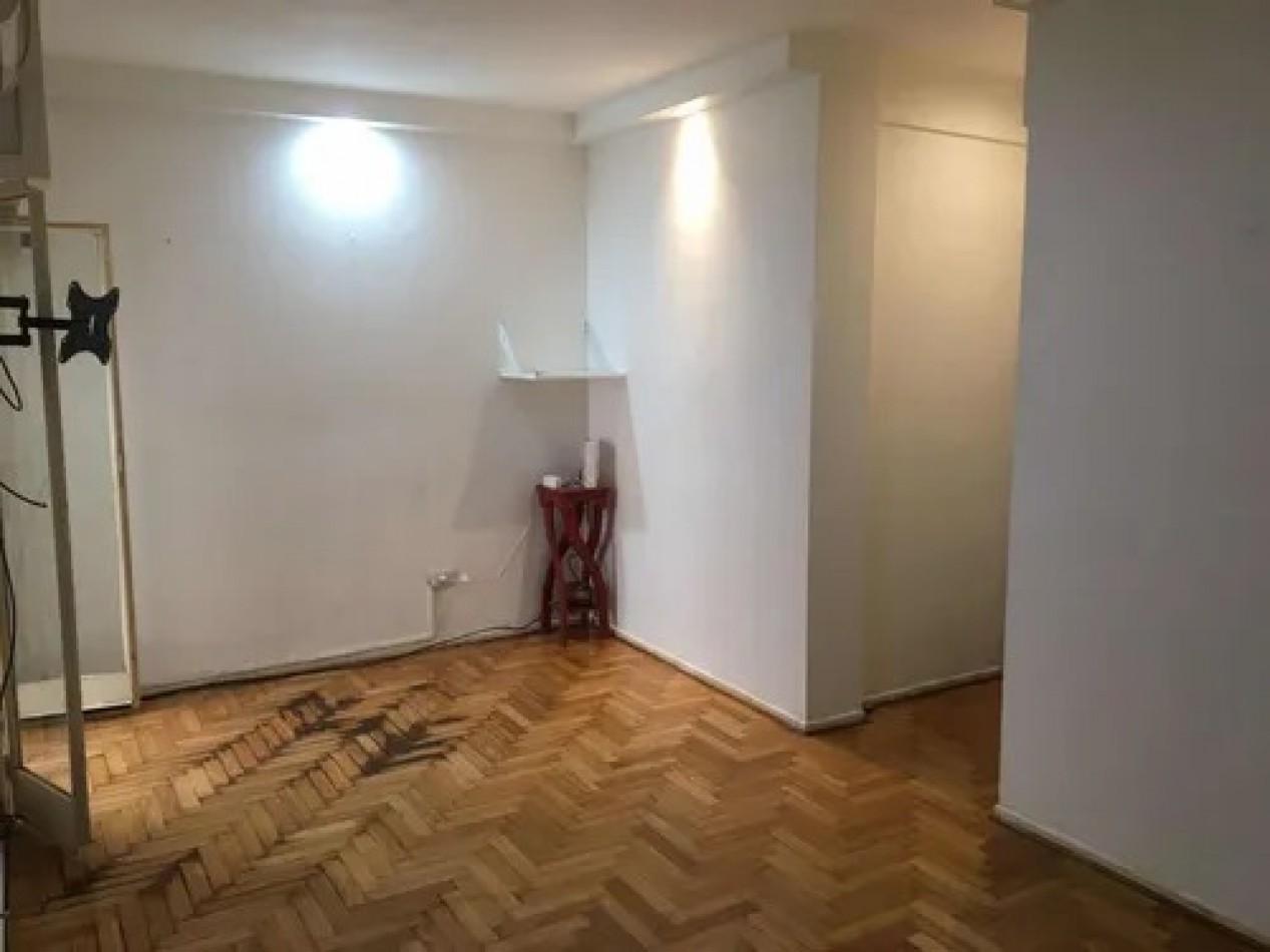 Venta departamento dos ambientes. en Jose M Moreno 800; Parque Chacabuco