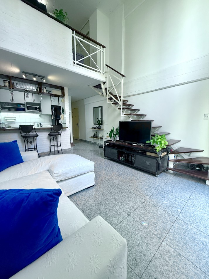 Venta dpto 2 ambientes  con balcon en el  barrio de Caballito 