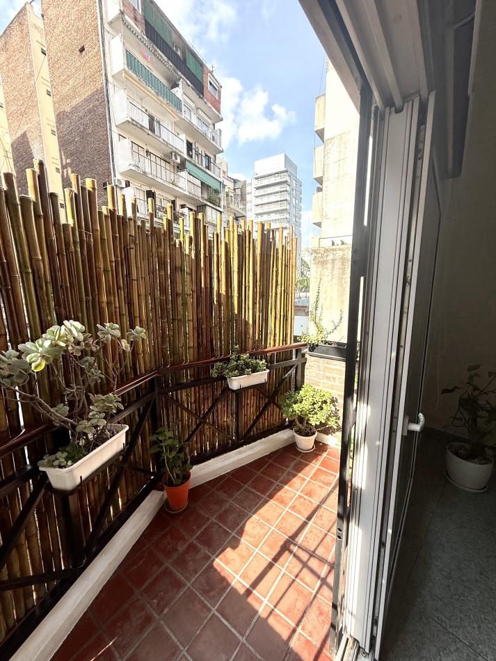 Venta dpto 2 ambientes  con balcon en el  barrio de Caballito 
