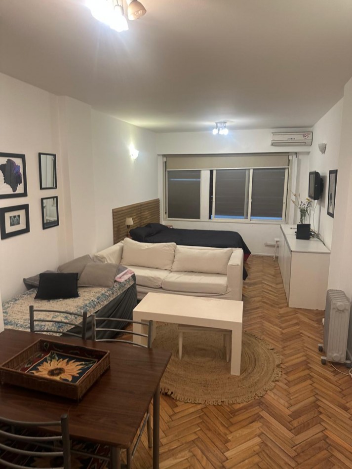 Depto de 1 Amb a la calle Amplio RECOLETA  ¡iDEAL ALQ. TEMPORARIO!