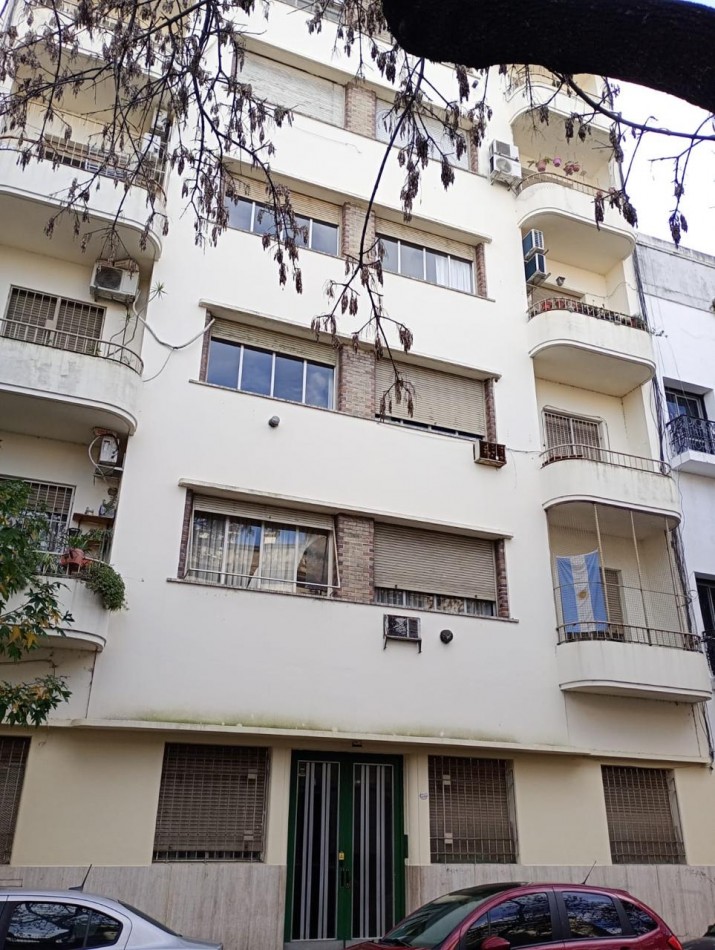 EN VENTA DEPTO 3 AMB APTO CREDITO MONSERRAT