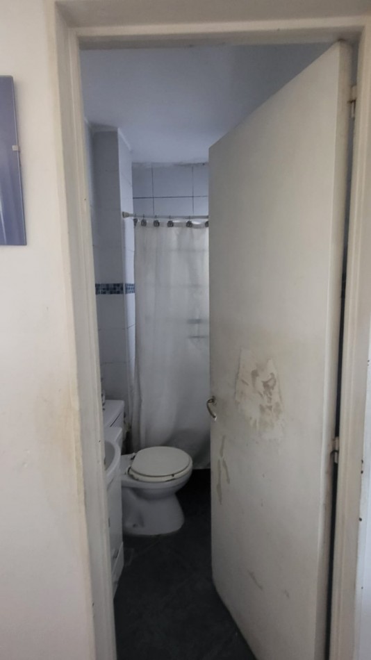 EN VENTA DEPTO 3 AMB. VENEZUELA 2300 BALVANERA