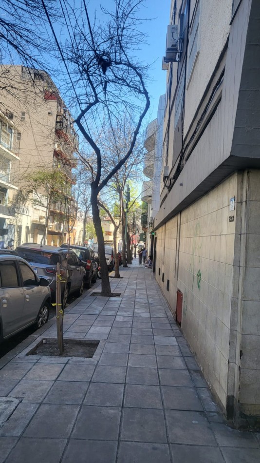 EN VENTA DEPTO 3 AMB. VENEZUELA 2300 BALVANERA